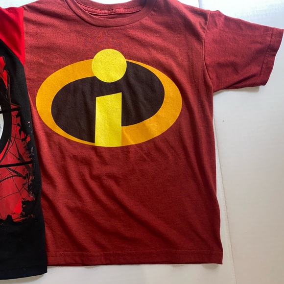 2 Boy's Tees Super Heroes Spider-Man & Incredibles Size 4 - Picture 3 of 7